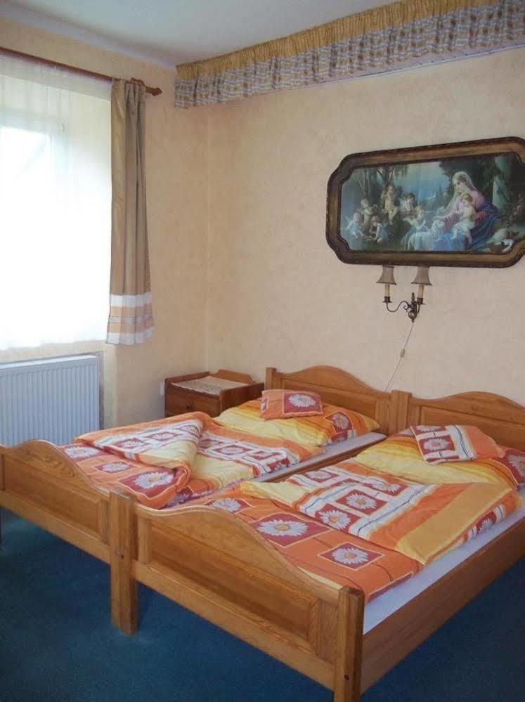 Pension Familia Harrachov Zewnętrze zdjęcie