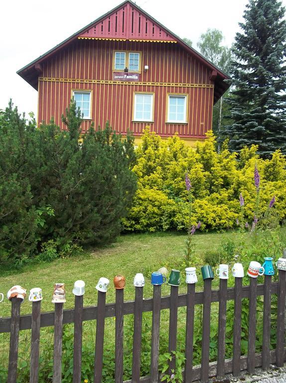 Pension Familia Harrachov Zewnętrze zdjęcie