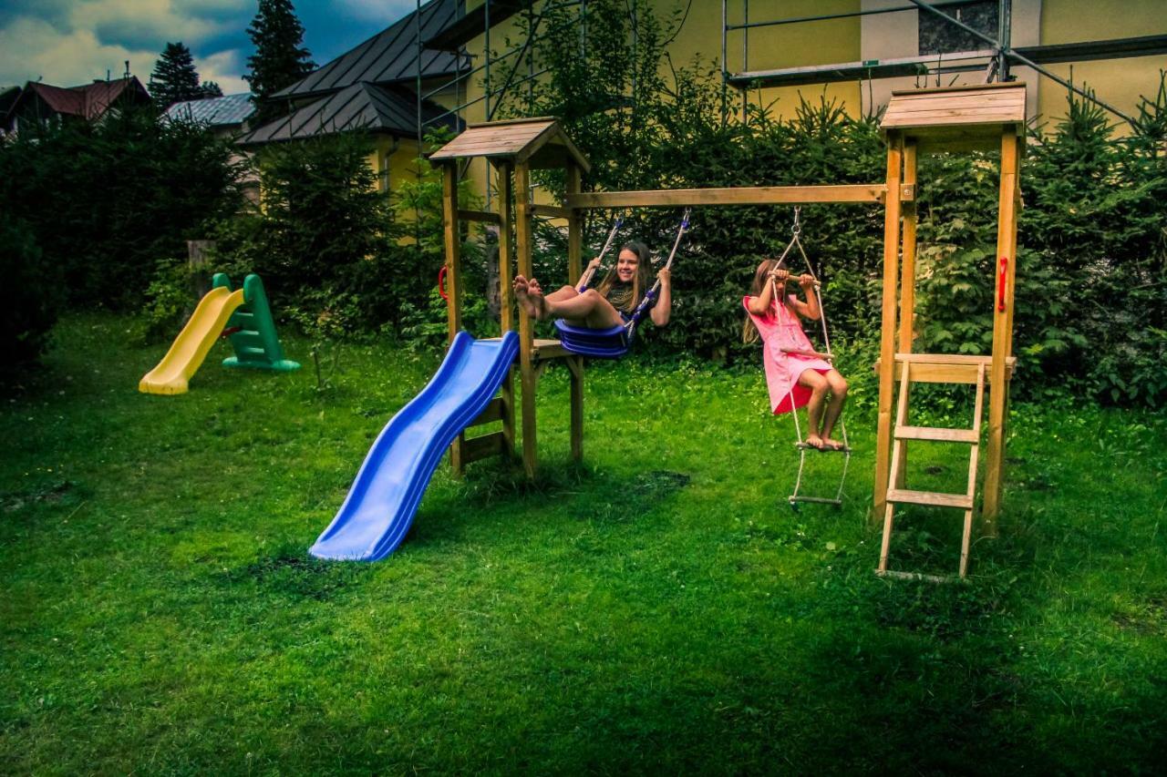 Pension Familia Harrachov Zewnętrze zdjęcie